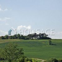 Дом в Италии, Сиена, 1400 кв.м.