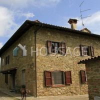 Дом в Италии, Ареццо, 420 кв.м.