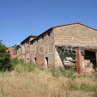 Дом в Италии, Сиена, 1500 кв.м.