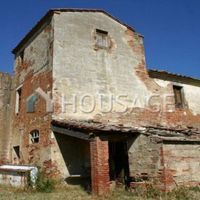 Дом в Италии, Сиена, 1500 кв.м.