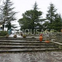 Дом в Италии, Ареццо, 300 кв.м.