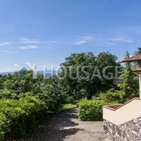 Дом в Италии, Ареццо, 315 кв.м.