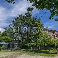 Дом в Италии, Ареццо, 315 кв.м.