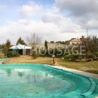 House in Italy, Siena, 400 sq.m.