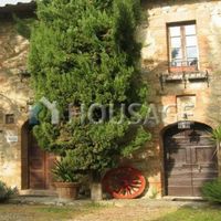 House in Italy, Siena, 1600 sq.m.