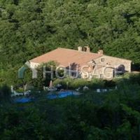 House in Italy, Siena, 500 sq.m.