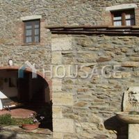 House in Italy, Siena, 500 sq.m.