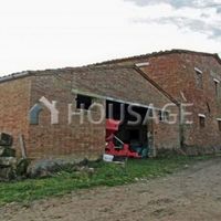 House in Italy, Siena, 1800 sq.m.