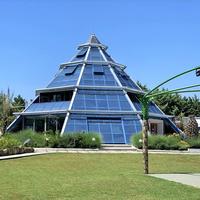 Бизнес-центр в Греции, 1000 кв.м.