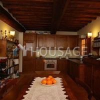 House in Italy, Arezzo, 520 sq.m.