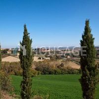 House in Italy, Siena, 530 sq.m.