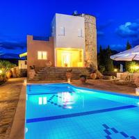 Villa in Greece, 360 sq.m.