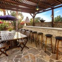 Villa in Greece, 360 sq.m.