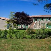 House in Italy, Arezzo, 450 sq.m.