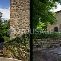 House in Italy, Florence, 600 sq.m.