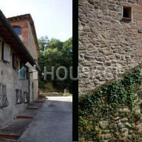 House in Italy, Florence, 600 sq.m.