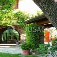 House in Italy, Arezzo, 625 sq.m.