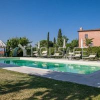 Дом в Италии, Сиена, 350 кв.м.