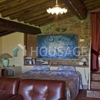 Дом в Италии, Сиена, 350 кв.м.