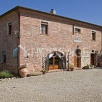 Дом в Италии, Сиена, 350 кв.м.
