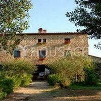 House in Italy, Grosseto, 550 sq.m.