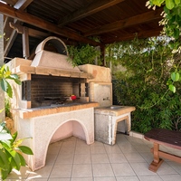 Бизнес-центр в Греции, 390 кв.м.