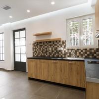 Business center in Greece, 305 sq.m.