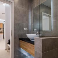 Business center in Greece, 305 sq.m.