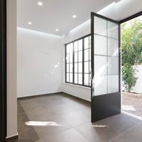 Business center in Greece, 305 sq.m.