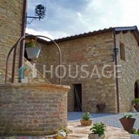 Дом в Италии, Сиена, 920 кв.м.