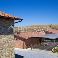 Дом в Италии, Сиена, 920 кв.м.