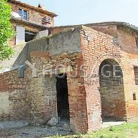House in Italy, Siena, 970 sq.m.