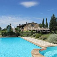 Дом в Италии, Сиена, 650 кв.м.