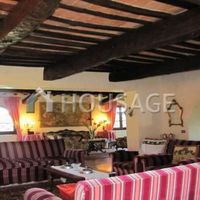 Дом в Италии, Сиена, 650 кв.м.