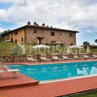 House in Italy, Siena, 850 sq.m.