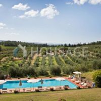 House in Italy, Siena, 850 sq.m.