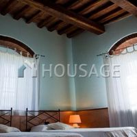 House in Italy, Siena, 850 sq.m.
