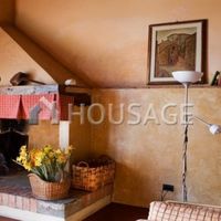 House in Italy, Siena, 850 sq.m.