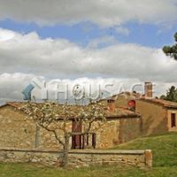 House in Italy, Siena, 360 sq.m.