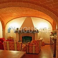 House in Italy, Siena, 360 sq.m.