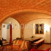 House in Italy, Siena, 360 sq.m.