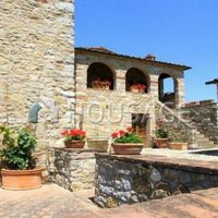 House in Italy, Siena, 480 sq.m.