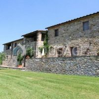House in Italy, Siena, 480 sq.m.