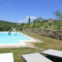 House in Italy, Siena, 480 sq.m.