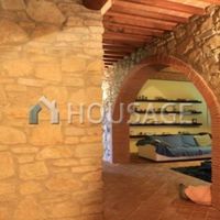 House in Italy, Arezzo, 352 sq.m.