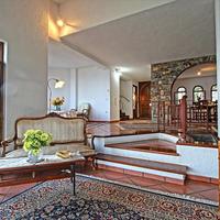 Villa in Greece, 410 sq.m.