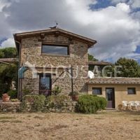 House in Italy, Umbria, 800 sq.m.