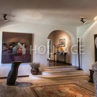 Дом в Италии, Ареццо, 970 кв.м.