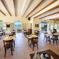 Отель (гостиница) в Греции, 1170 кв.м.