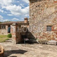 Дом в Италии, Сиена, 420 кв.м.